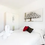 Appartamento Home2book Vistahermosa Cristianos,pool & Padel *