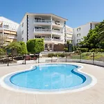 Home2book Vistahermosa Cristianos,pool & Padel Appartamento *